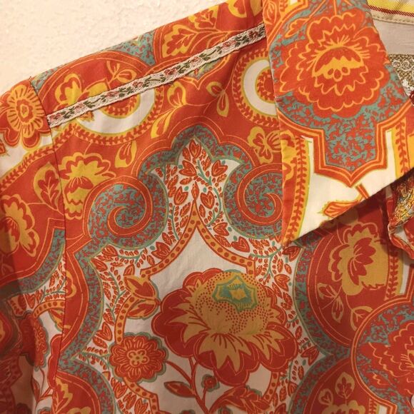 Robert Graham Knowledge Wisdom Truth Orange Paisley Button-Down Women's Sz M - Picture 3 of 15